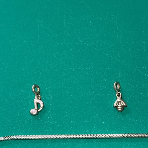 Size 8” Pandora Silver Charm Bracelet with Colorful Charms - Picture 4 of 7